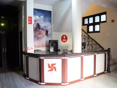Capital O Hotel Moti Mahal